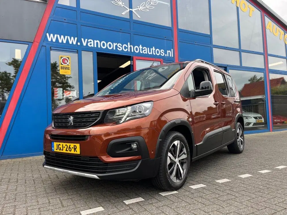 Peugeot Rifter 1.2 130pk Automaat GT Line Vol Opties bj20 uit 2021