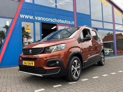 Peugeot Rifter 1.2 130pk Automaat GT Line Vol Opties bj20 uit 2021