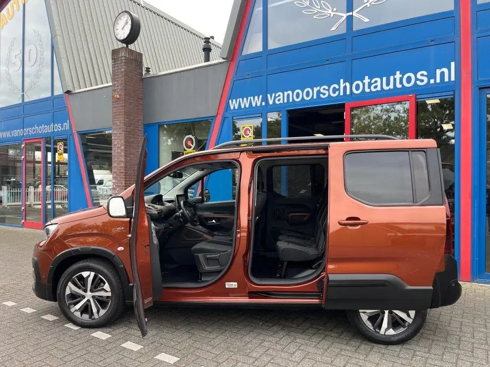 Peugeot Rifter 1.2 130pk Automaat GT Line Vol Opties bj20 uit 2021, foto 5