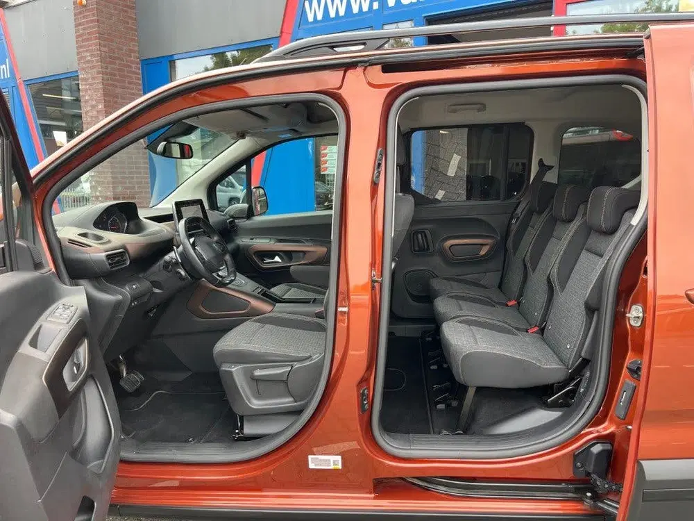 Peugeot Rifter 1.2 130pk Automaat GT Line Vol Opties bj20 uit 2021, foto 8