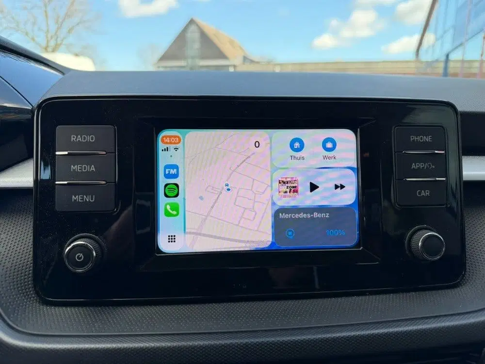 Skoda Fabia 1.0 TSi Automaat Navi Carplay Led Airco 20 uit 2023, foto 12