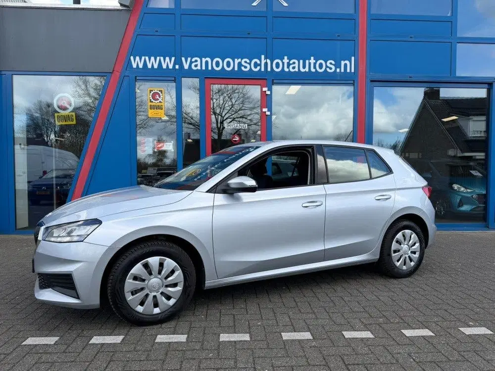 Skoda Fabia 1.0 TSi Automaat Navi Carplay Led Airco 20 uit 2023, foto 3