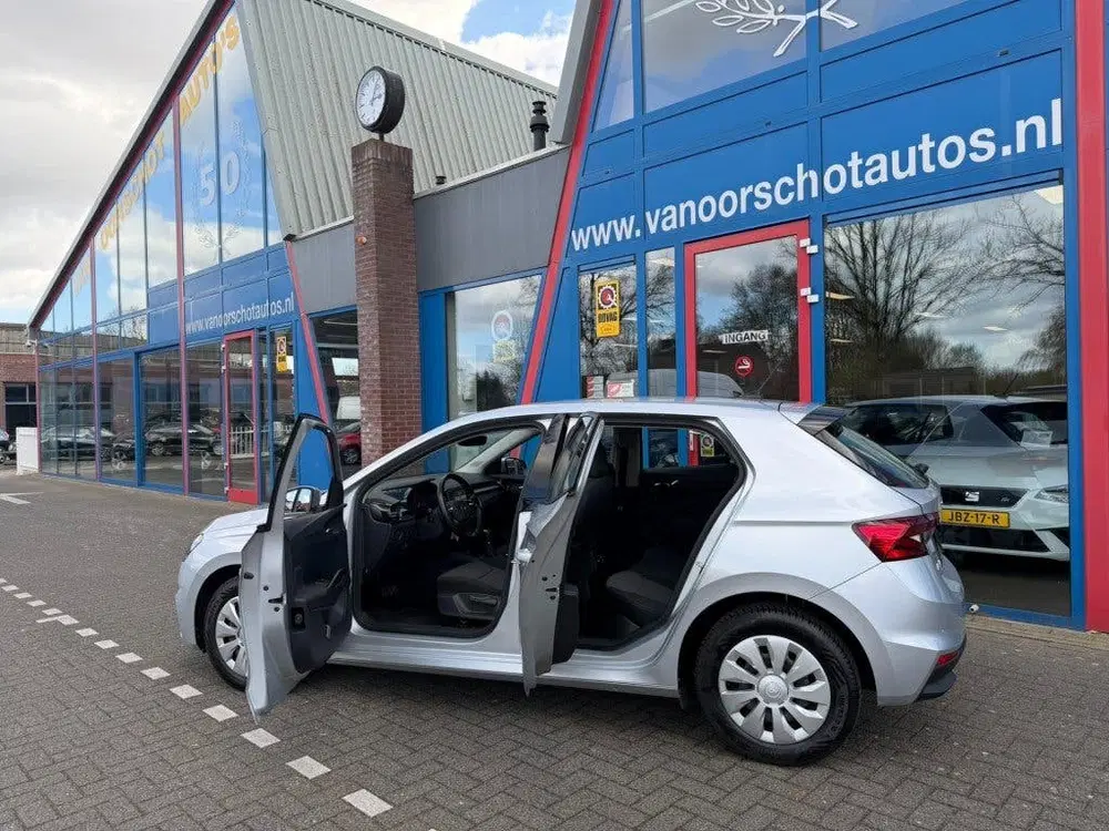 Skoda Fabia 1.0 TSi Automaat Navi Carplay Led Airco 20 uit 2023, foto 5