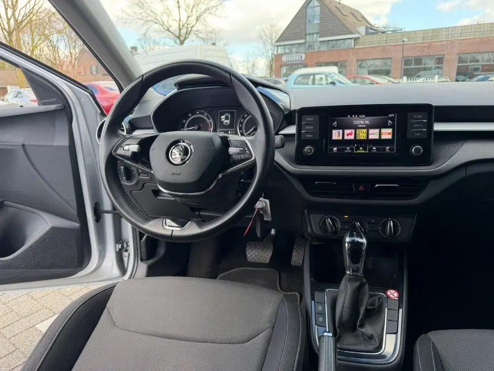 Skoda Fabia 1.0 TSi Automaat Navi Carplay Led Airco 20 uit 2023, foto 9