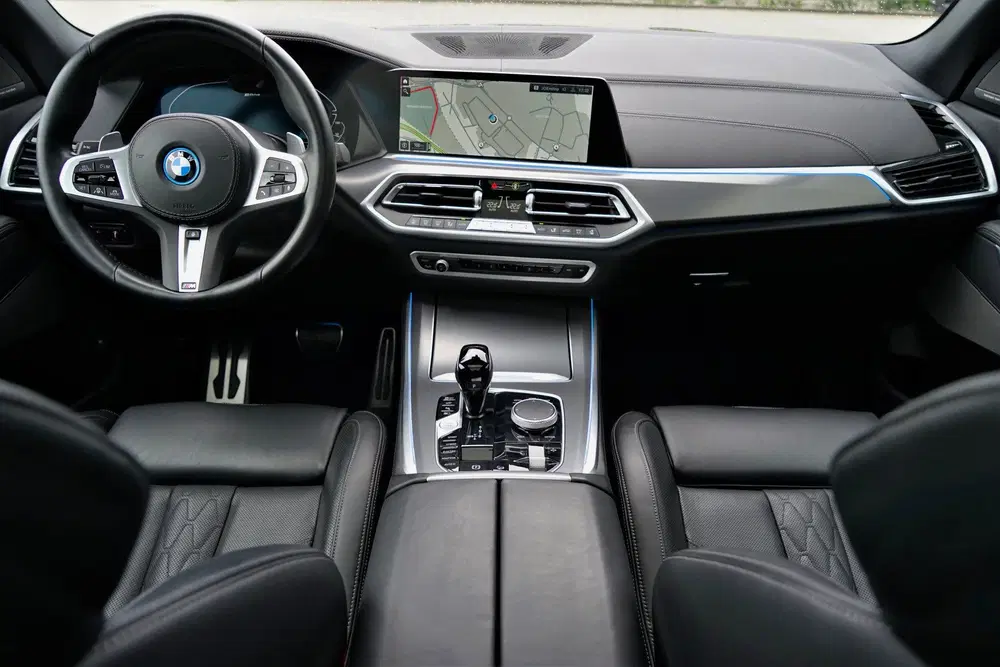 BMW X5 xDrive45e M-sport M-seats Pano Trekhaak St uit 2022, foto 6