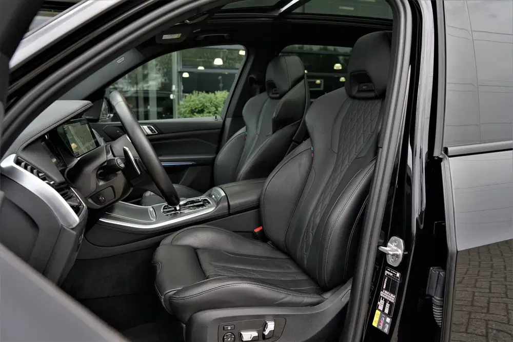 BMW X5 xDrive45e M-sport M-seats Pano Trekhaak St uit 2022, foto 7