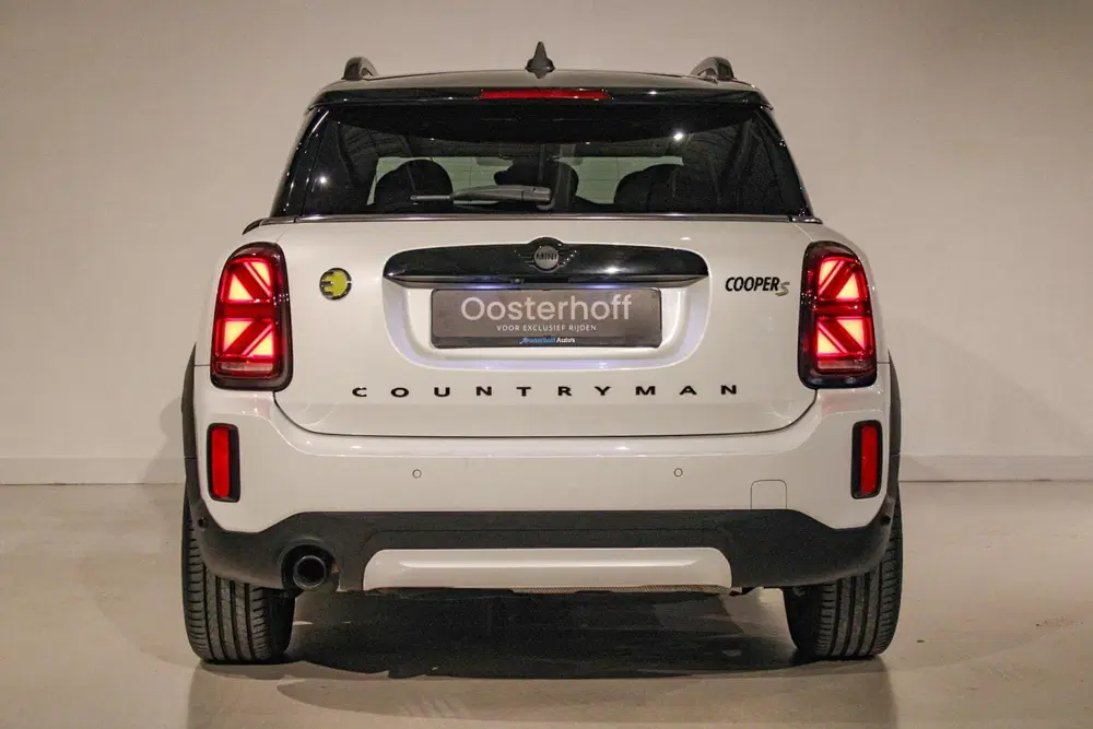 Mini Countryman 1.5 Cooper S E ALL4 Yours PANO uit 2023, foto 5