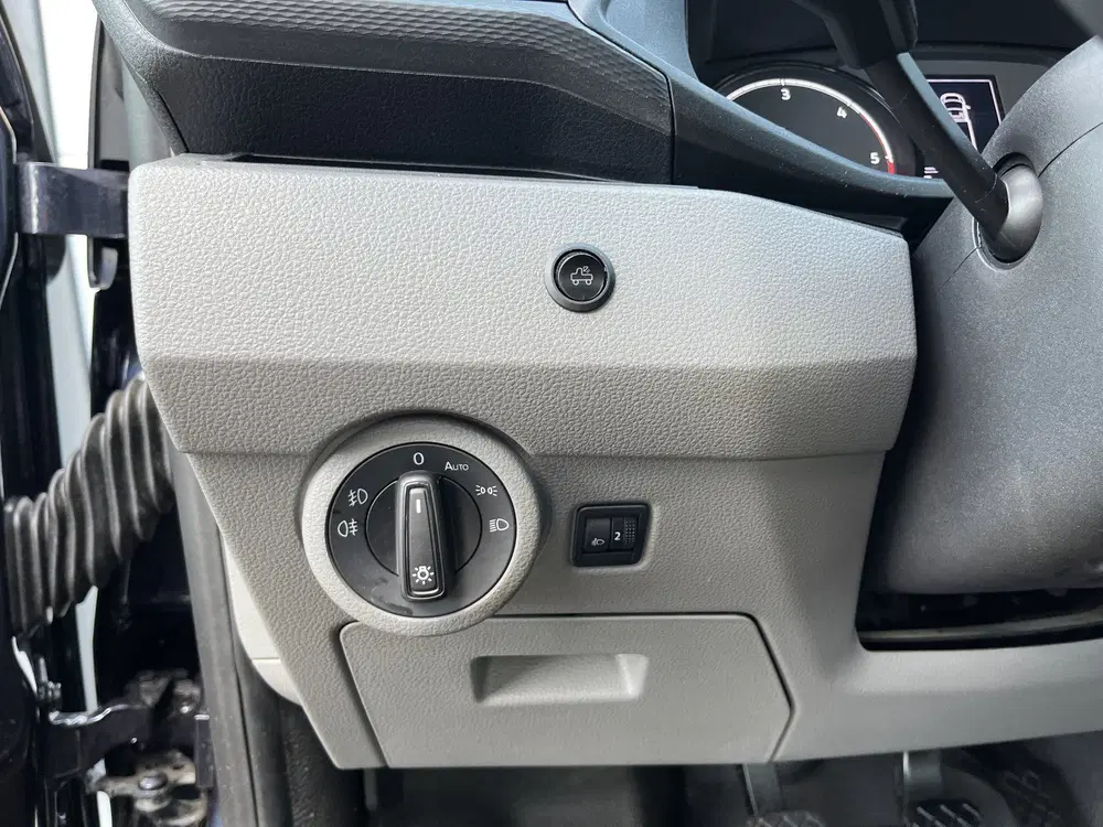 Volkswagen Transporter 2.0 TDI L2 Pick up open laadbak Pick uit 2023, foto 10