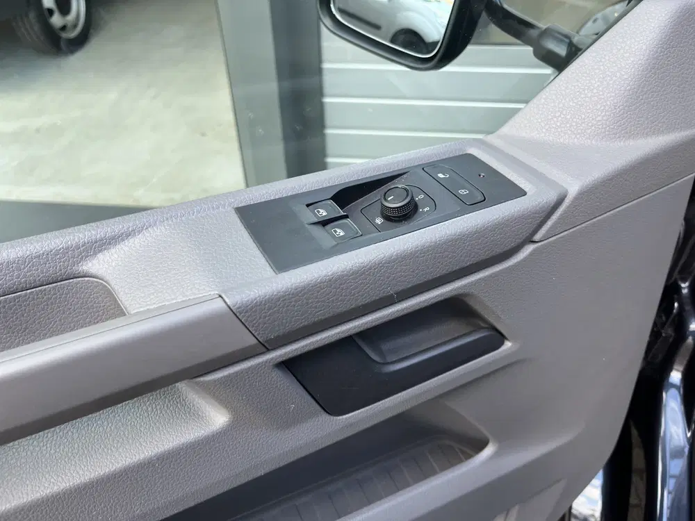 Volkswagen Transporter 2.0 TDI L2 Pick up open laadbak Pick uit 2023, foto 9