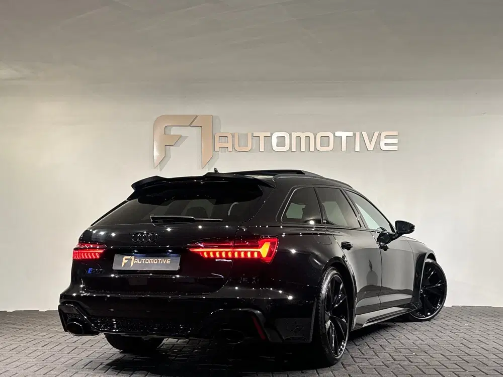 Audi RS6 TFSI quattro Pano uit 2021, foto 4