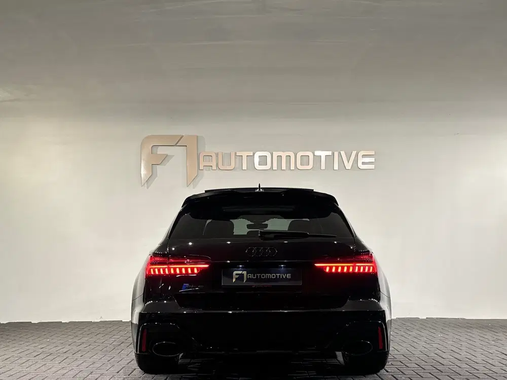 Audi RS6 TFSI quattro Pano uit 2021, foto 5