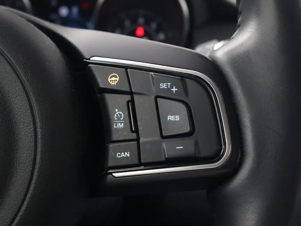 Jaguar E-Pace 2.0 P200 AWD S + CARPLAY uit 2019, foto 13