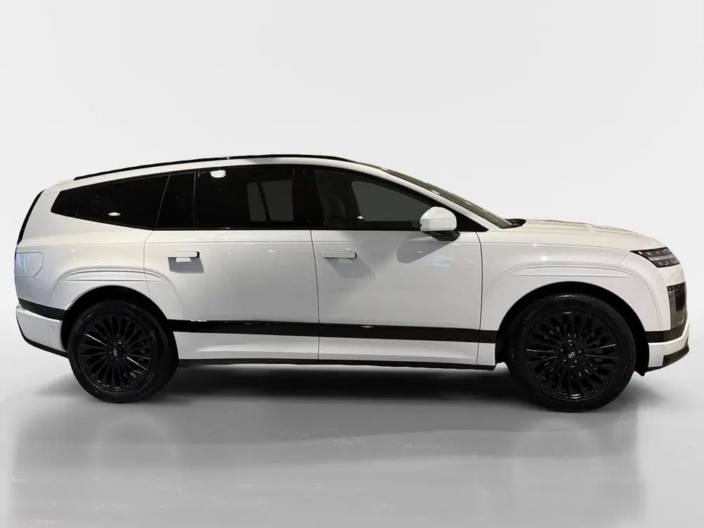Hyundai IONIQ CALLIGRAPHY BLACK INK uit 2026, foto 4
