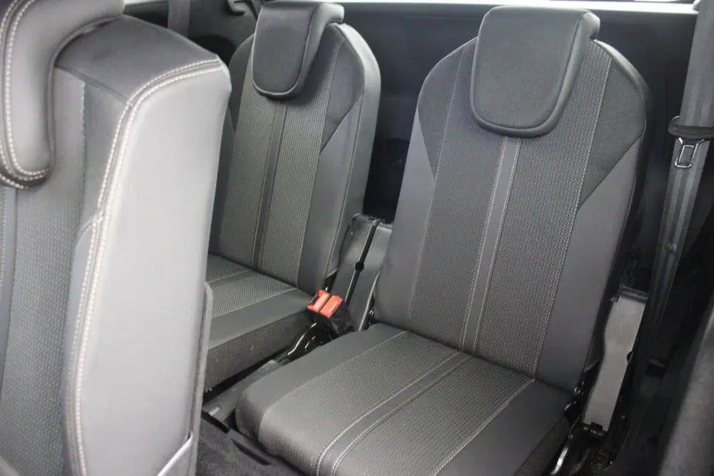 Peugeot 5008 1.2 PureTech GT 7 Persoons uit 2023, foto 12