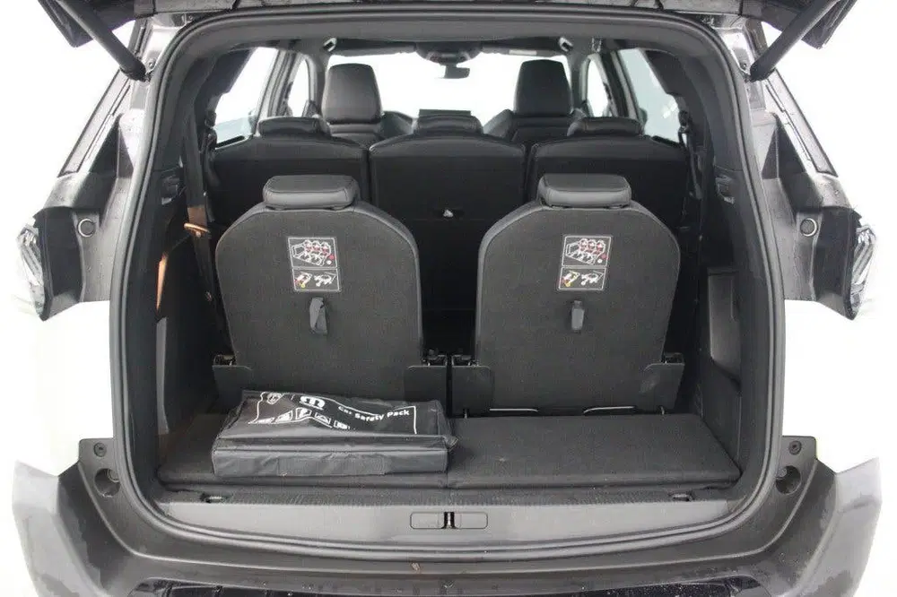 Peugeot 5008 1.2 PureTech GT 7 Persoons uit 2023, foto 13