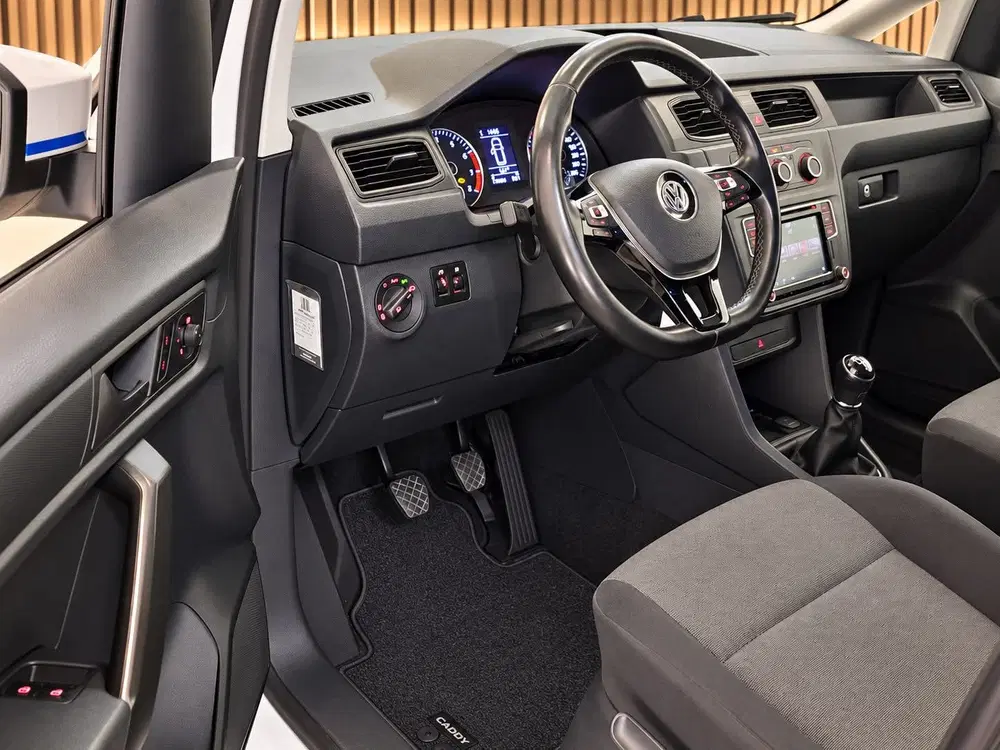 Volkswagen Caddy 1.0 TSI Highline uit 2019, foto 3