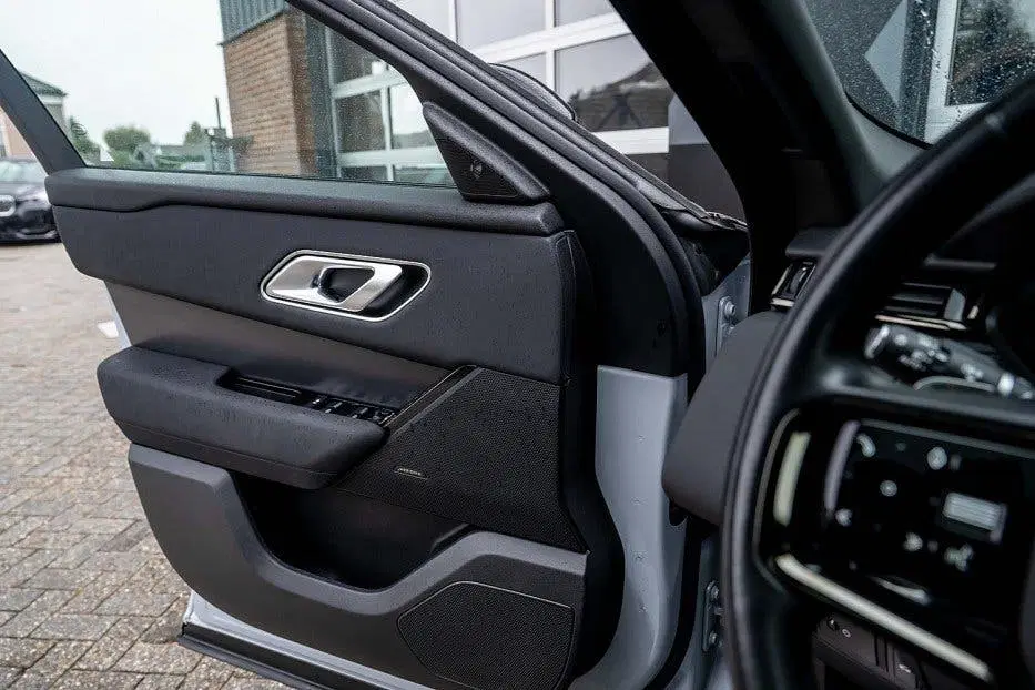 Land Rover Range Rover Velar 2.0 P400e Dynamic SE uit 2024, foto 14
