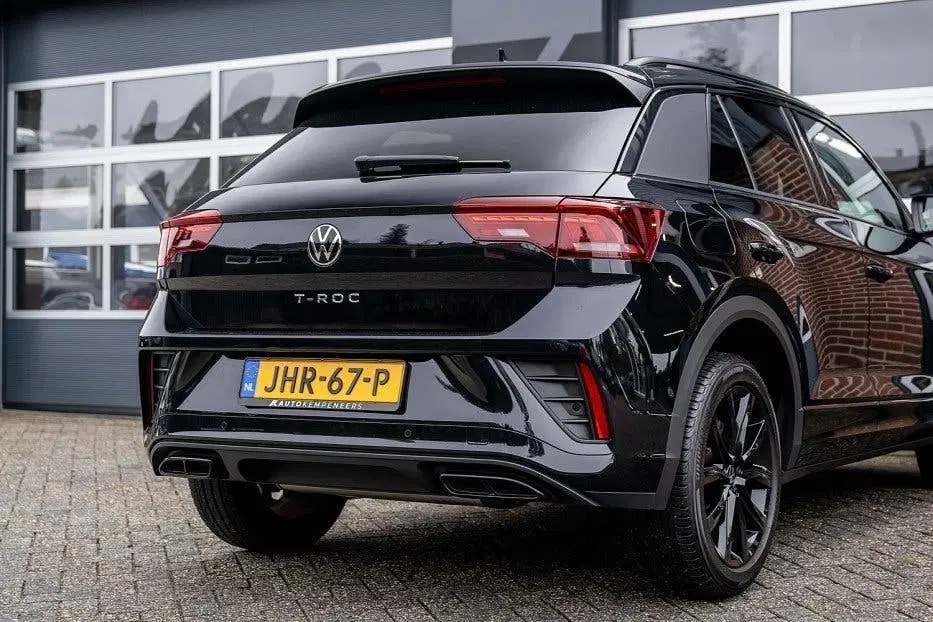Volkswagen T-Roc 1.5 TSI R-Line DSG uit 2024, foto 2
