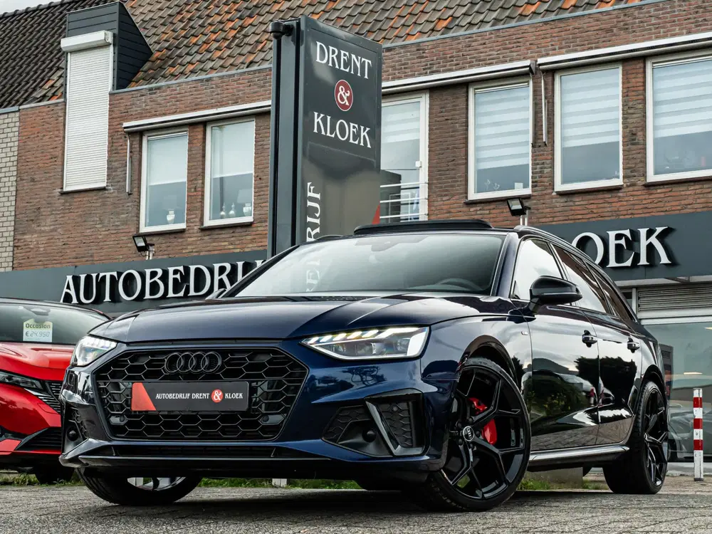 Audi A4 40 TFSI S edition PANO RS SCHAALSTOEL BLAC uit 2024, foto 5