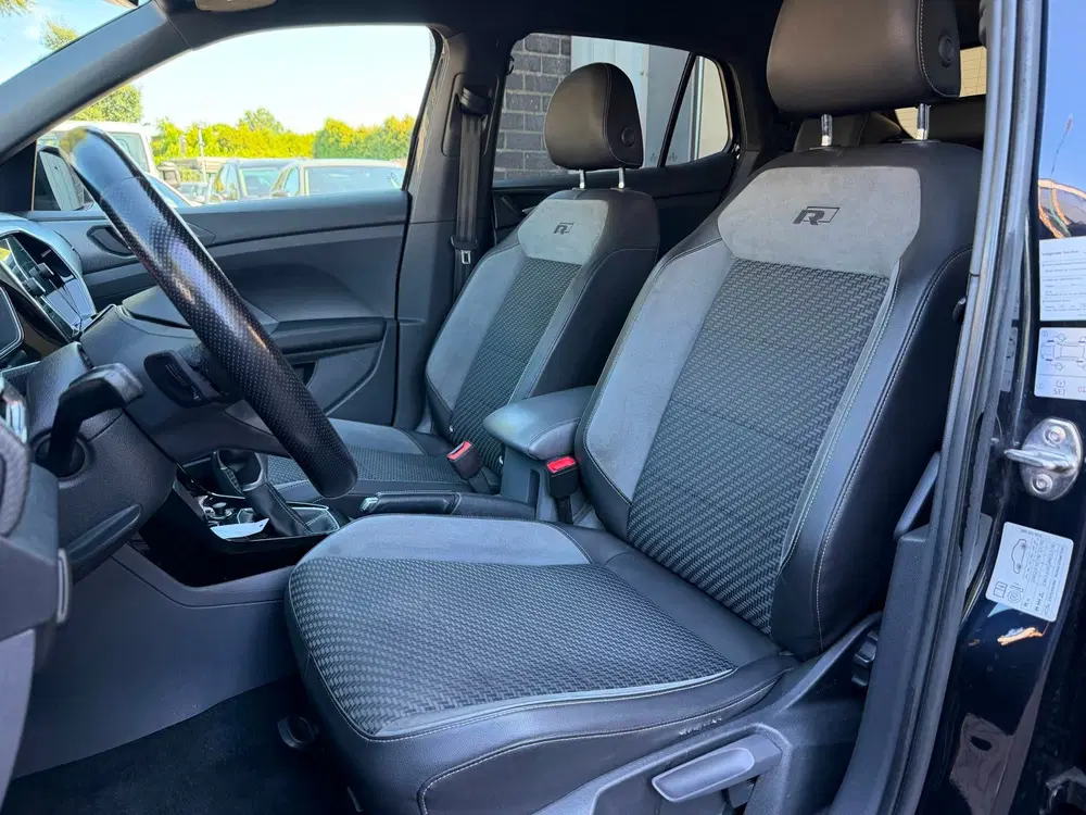 Volkswagen T-Cross 1.0 TSI R-Line uit 2019, foto 11