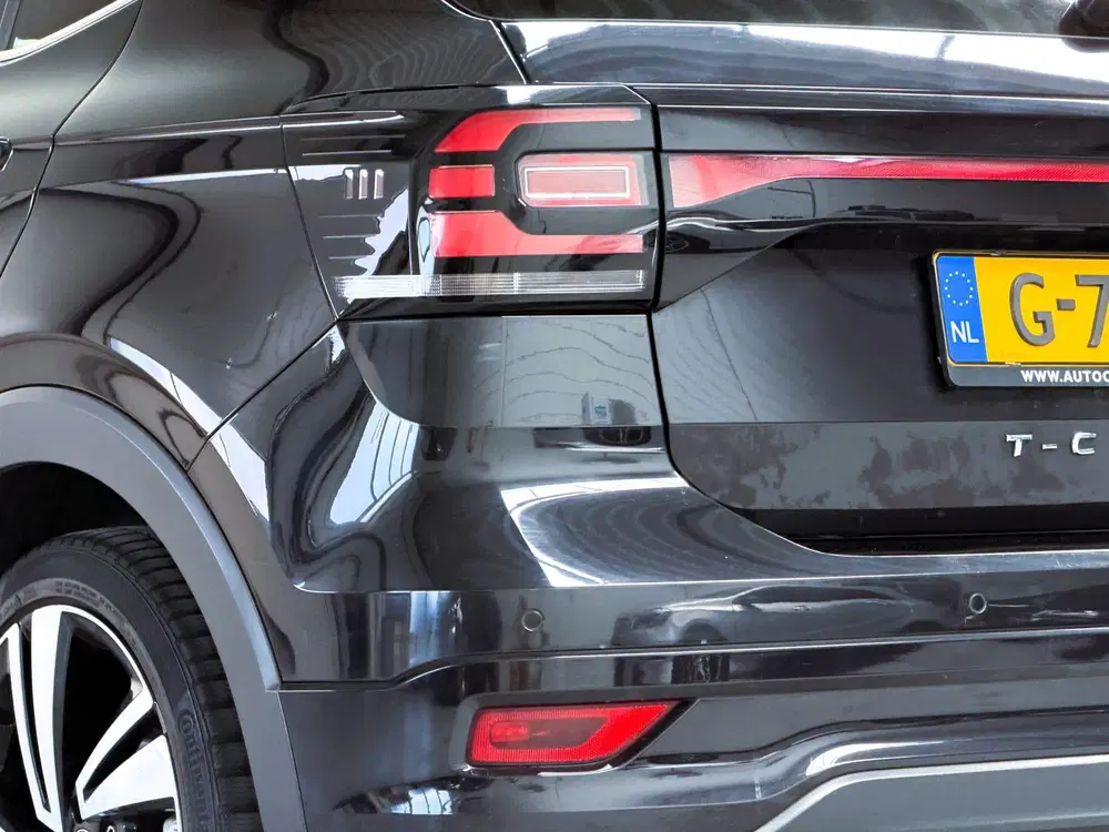 Volkswagen T-Cross 1.0 TSI R-Line uit 2019, foto 8