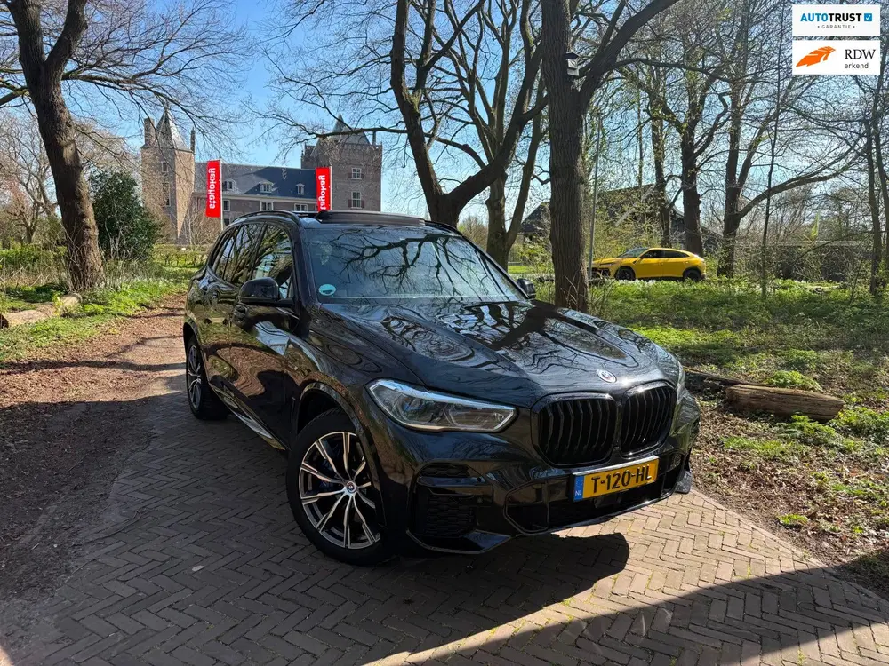 BMW X5 BMW X5 45e High Executive M sport uit 2022