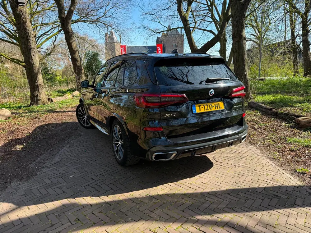 BMW X5 BMW X5 45e High Executive M sport uit 2022, foto 7