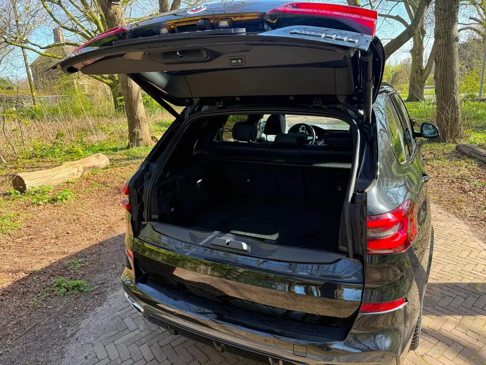 BMW X5 BMW X5 45e High Executive M sport uit 2022, foto 9