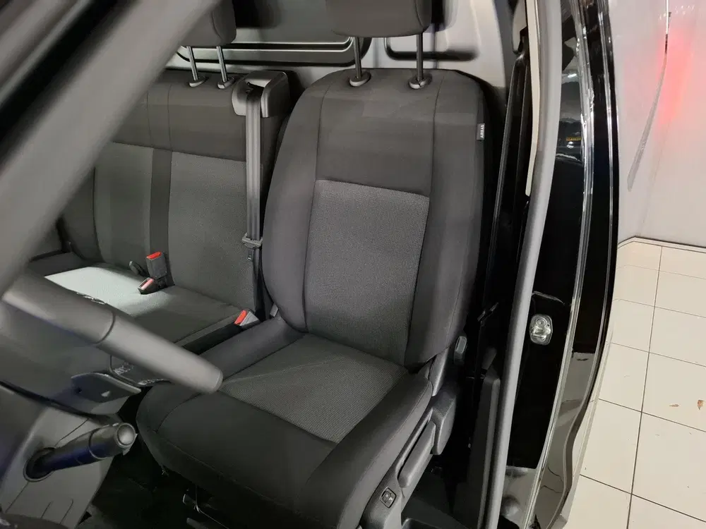 Toyota Proace Professional Extra Range 75 kW uit 2024, foto 2