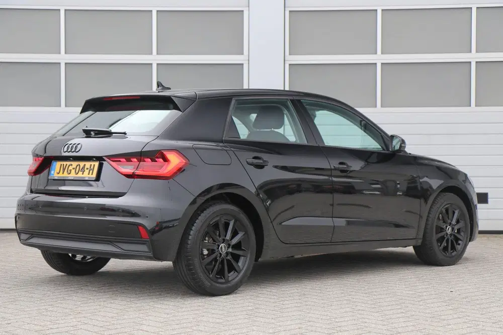 Audi A1 30 TFSI 116pk S-tronic Advanced edition uit 2025, foto 2