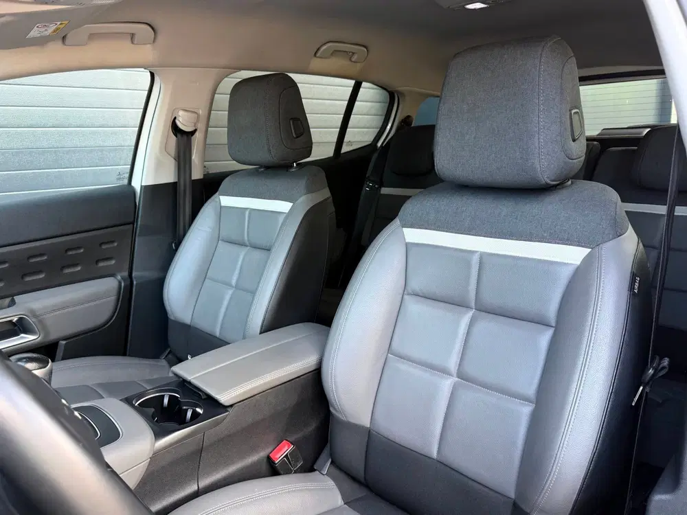 Citroën C5 Aircross Citroen C5 Aircross 1.2 Turbo Shine uit 2020, foto 4