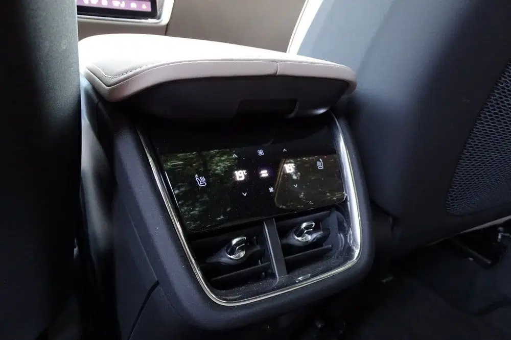 Volvo EX90 TM Ultra 7p 111 kWh TWIN MOTOR Panoramadak uit 2025, foto 12