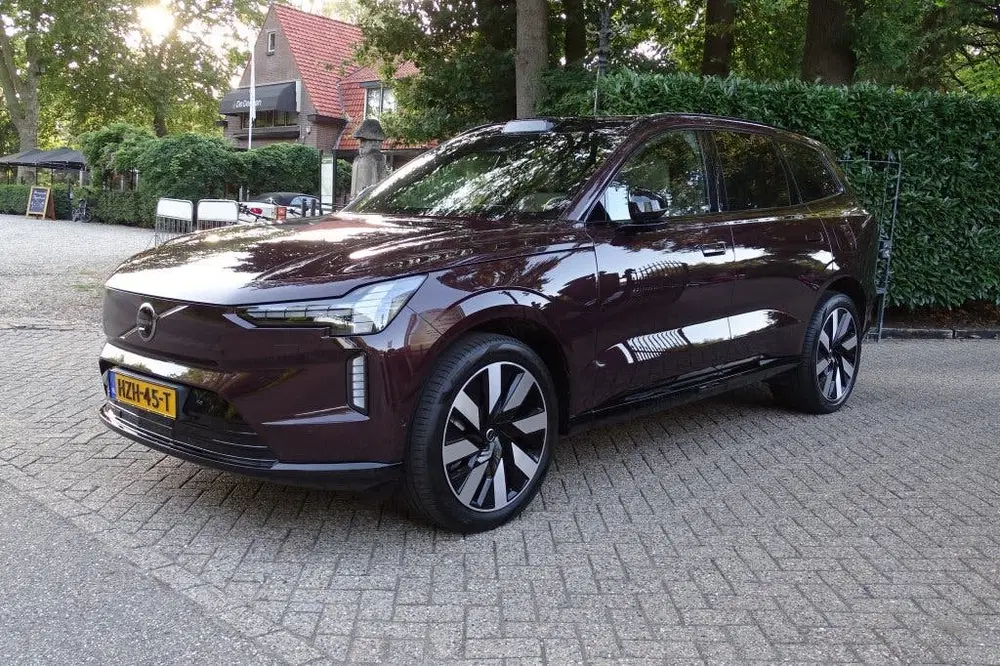 Volvo EX90 TM Ultra 7p 111 kWh TWIN MOTOR Panoramadak uit 2025, foto 2