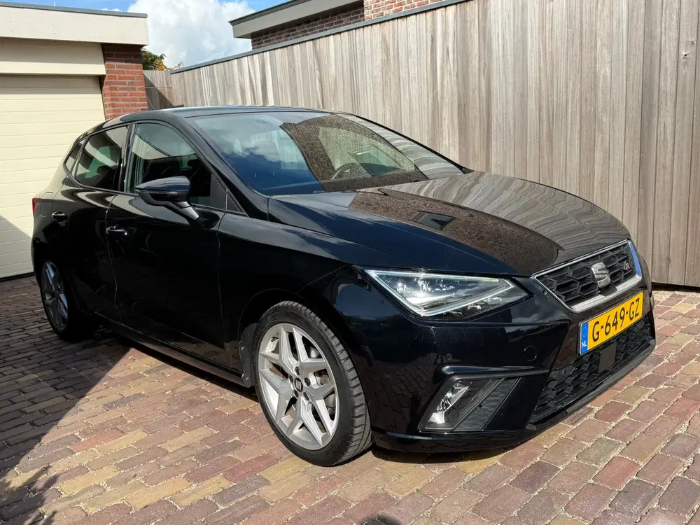 SEAT Ibiza FR Beats Nap 1.0 TSI 115pk 2019 Zwart uit 2019, foto 3