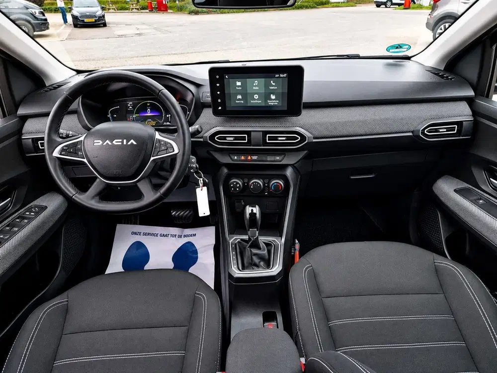 Dacia Jogger 1.6 Hybrid 140 Expression 7p. Trekhaak Aut uit 2023, foto 15