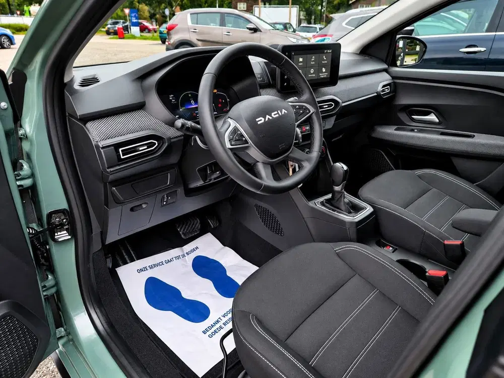 Dacia Jogger 1.6 Hybrid 140 Expression 7p. Trekhaak Aut uit 2023, foto 9