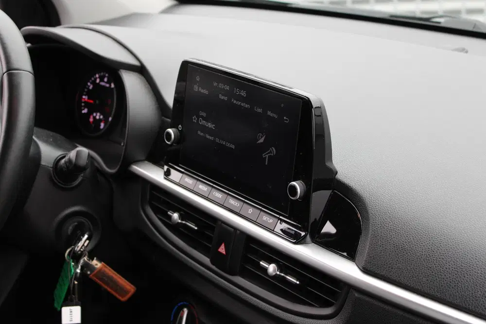Kia Picanto 1.0 DPi DynamicLine TREKHAAK uit 2022, foto 15