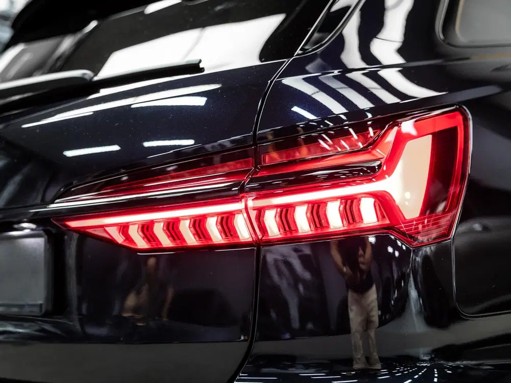 Audi RS6 RS 6 TFSI quattro AUDI Exlusive kleur uit 2024, foto 15