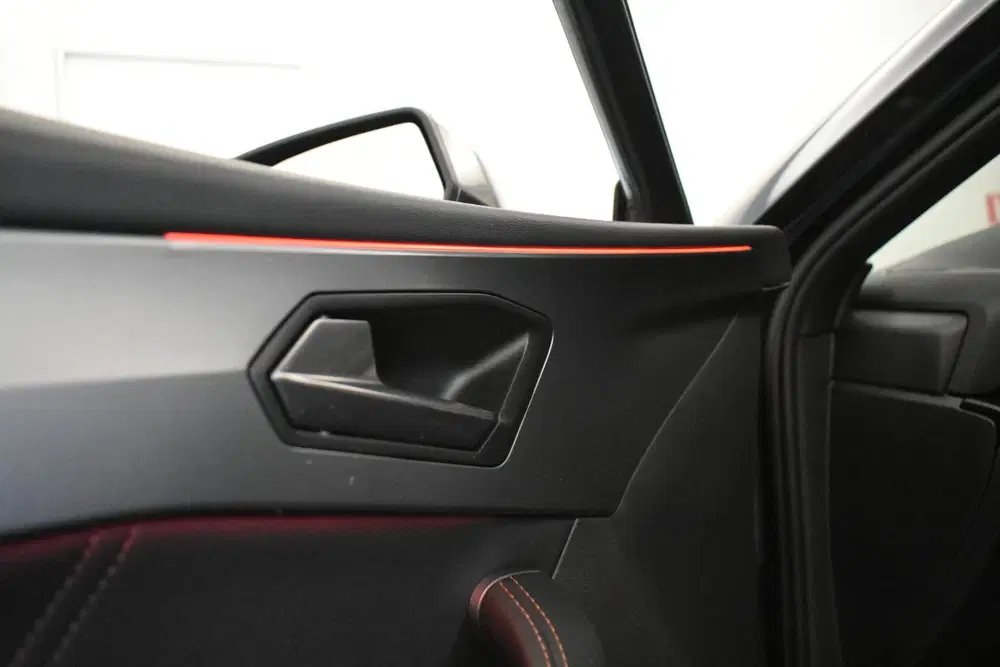 Cupra Leon 1.4 e-Hybrid VZ 245PK Businesss schaalstoe uit 2023, foto 10