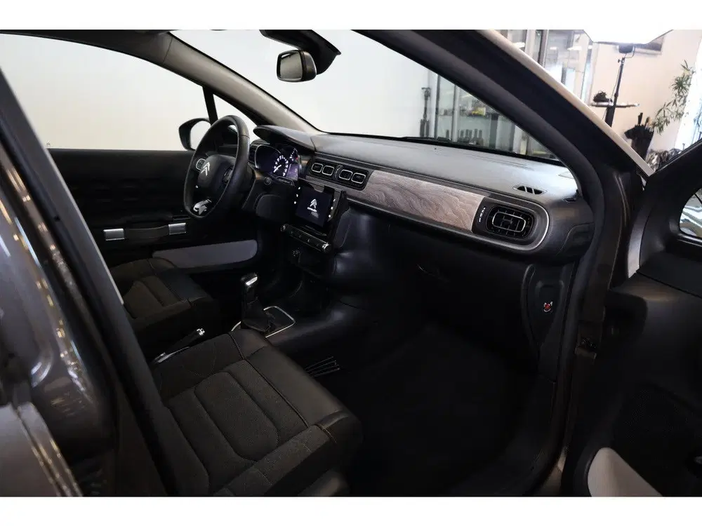 Citroën C3 PT 83 Shine Camera uit 2022, foto 6