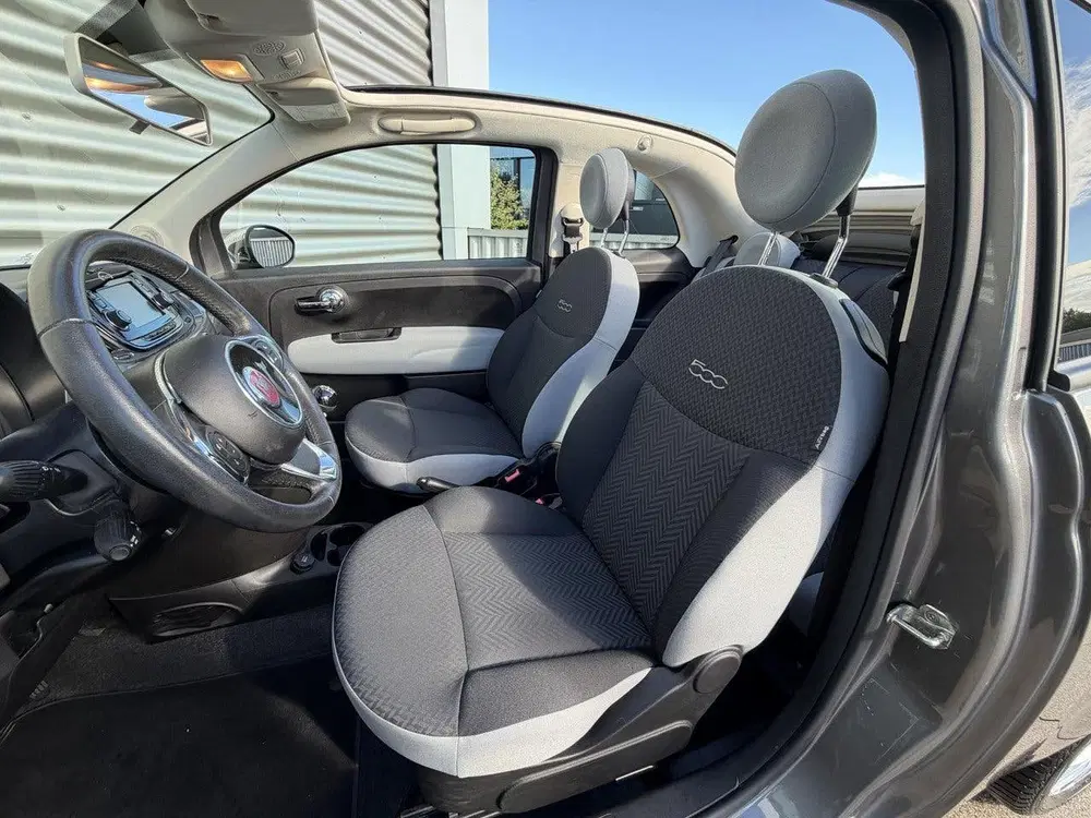Fiat 500C 0.9 TwinAir Turbo Young Cabrio uit 2020, foto 5