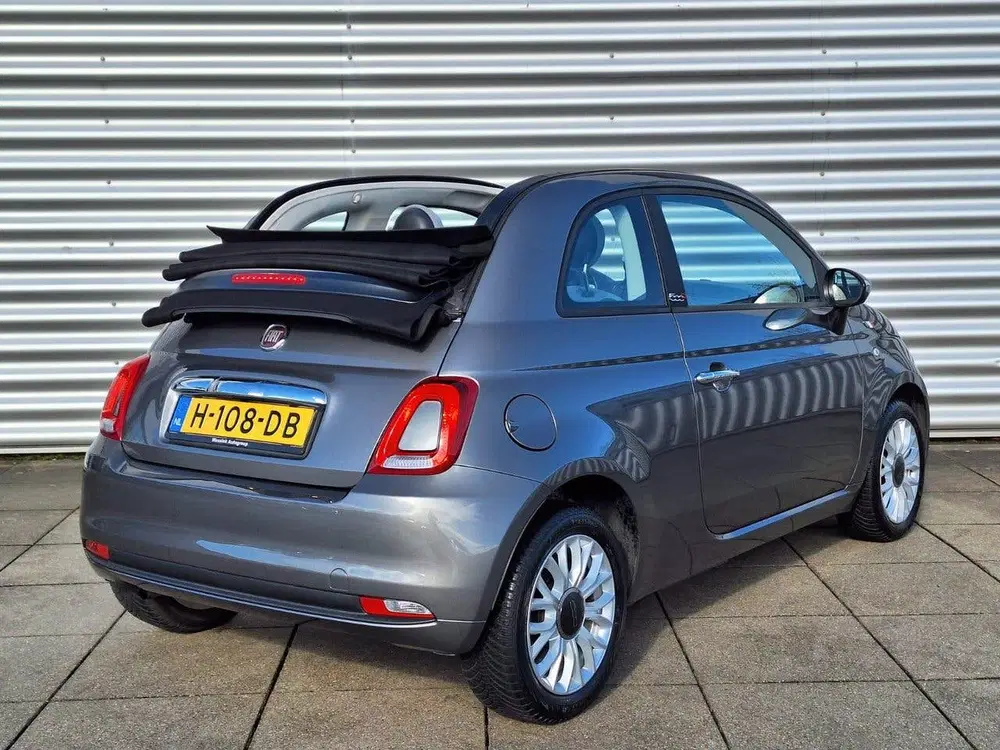 Fiat 500C 0.9 TwinAir Turbo Young Cabrio uit 2020, foto 9