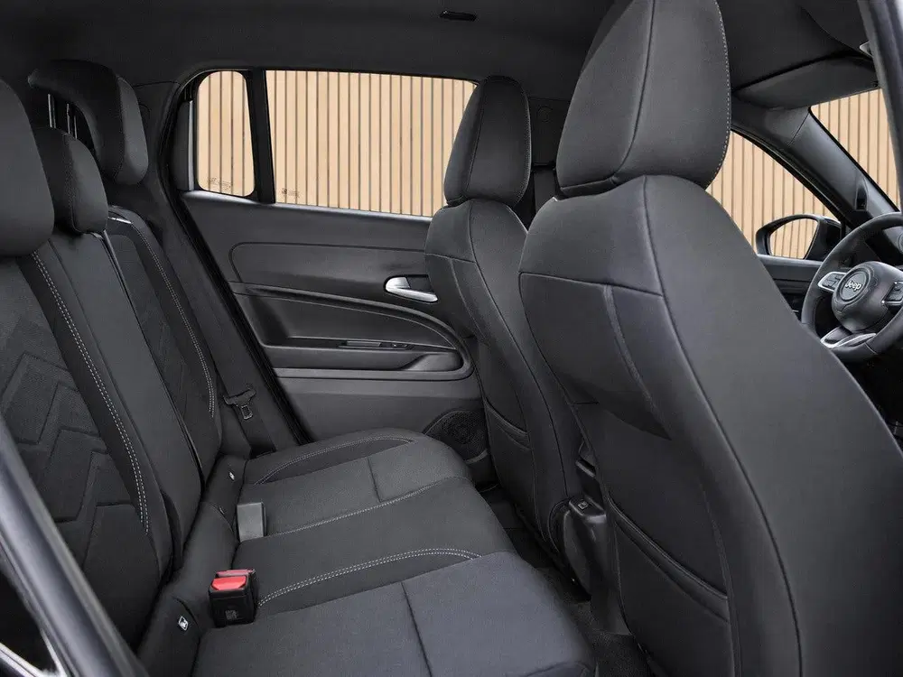 Jeep Avenger 1.2 e-Hybrid Summit VOORRAAD KORTING (bj 2 uit 2026, foto 7