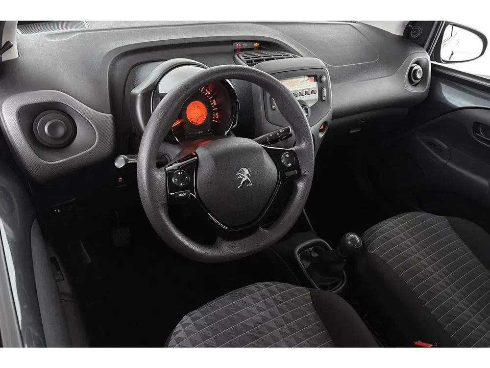 Peugeot 108 1.0 e-VTi Active Airco Metallic NL-Auto BT uit 2021, foto 5