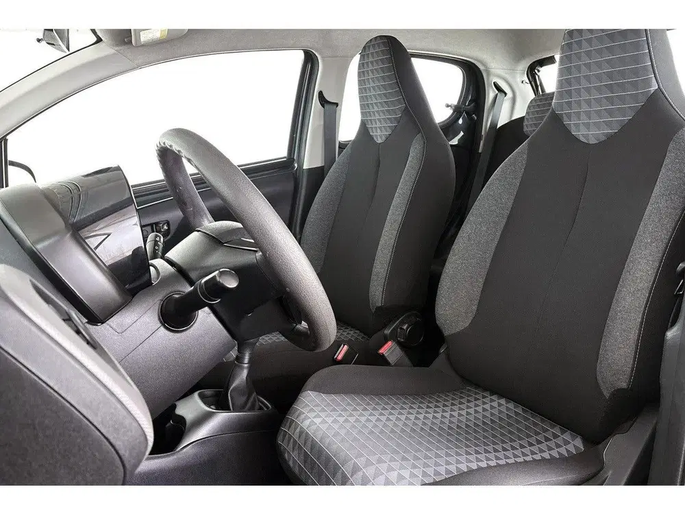 Peugeot 108 1.0 e-VTi Active Airco Metallic NL-Auto BT uit 2021, foto 6