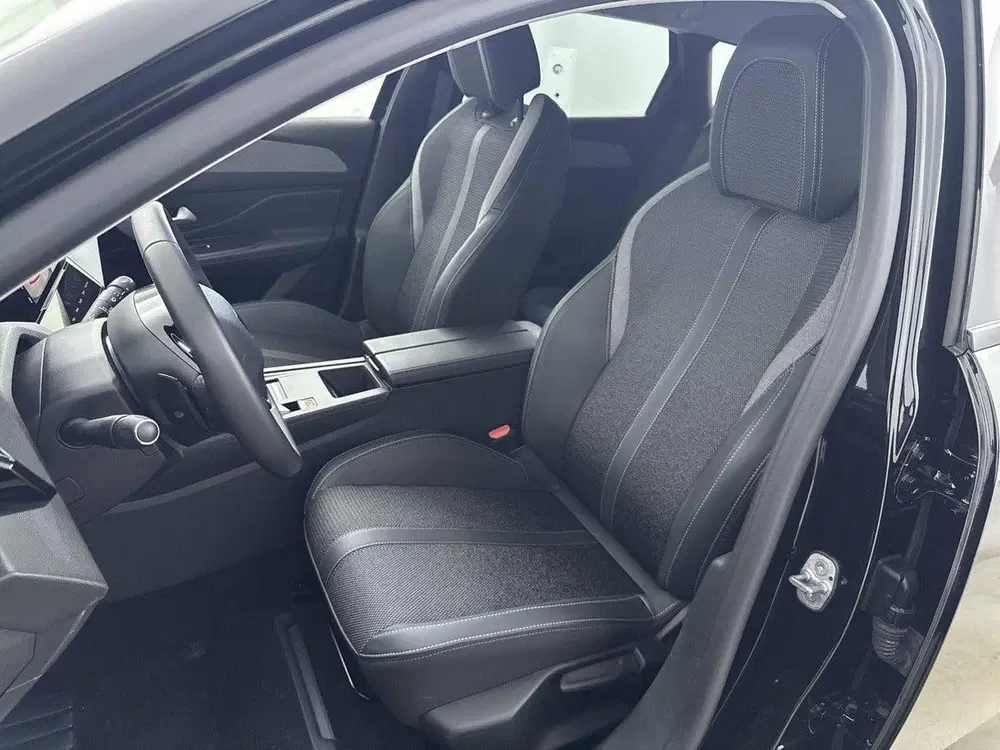 Peugeot 308 SW Hybrid 136pk Allure uit 2025, foto 13