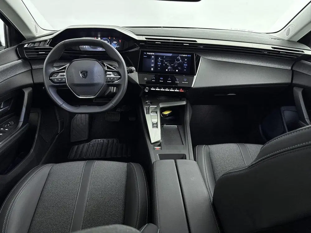 Peugeot 308 SW Hybrid 136pk Allure uit 2025, foto 5
