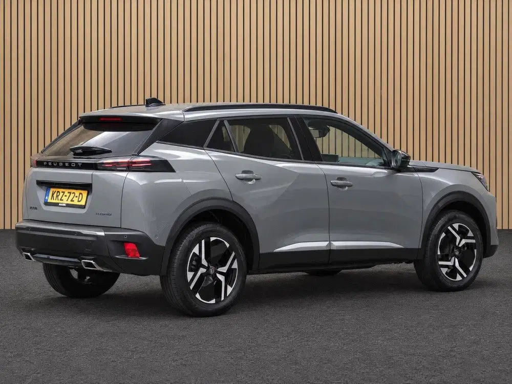 Peugeot 2008 1.2 Hybrid 145 Allure VOORRAAD KORTING uit 2026, foto 6