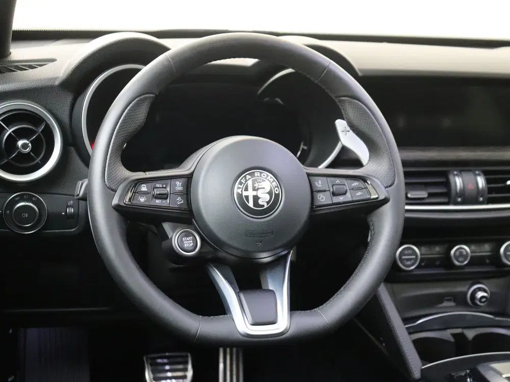 Alfa Romeo Stelvio 2.0 T GME AWD Sprint uit 2023, foto 7