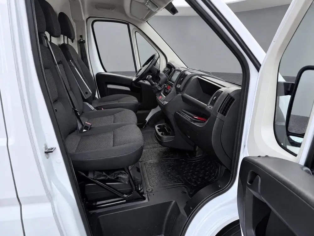 Citroën Jumper 2.2 BlueHDi 120 L2H2 3.3t STERKE BUS uit 2024, foto 11